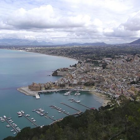 Zu Pippinu Apartman Castellammare del Golfo Kültér fotó