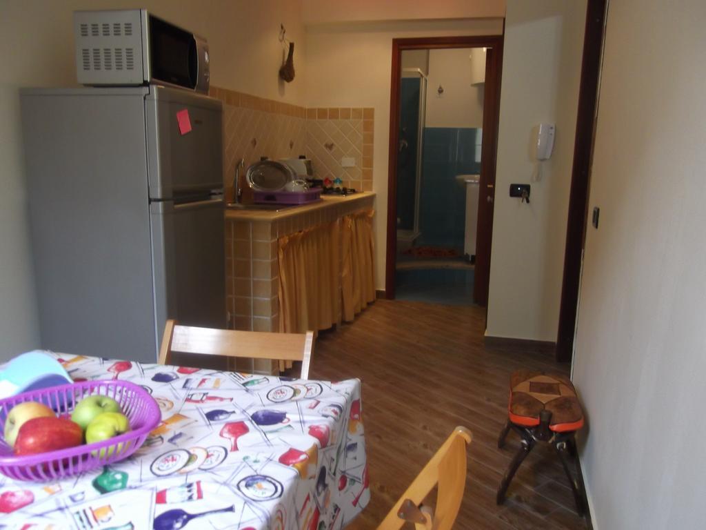 Zu Pippinu Apartman Castellammare del Golfo Szoba fotó